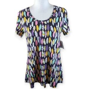LULAROE MULTICOLOR CLASSICS T SHIRT SZ.S NWT.